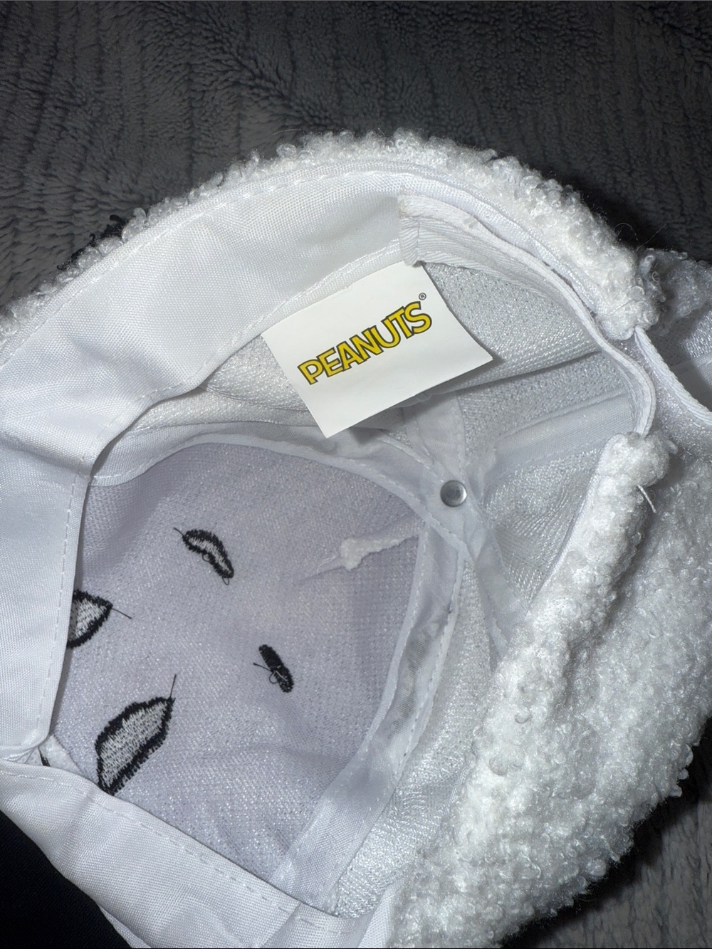 Snoopy hat - Picture 2 of 3